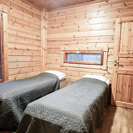 Lumikki 1&2 - 16 Hloe, Both Villas, Luoteis-himos Ski-inout Villa *