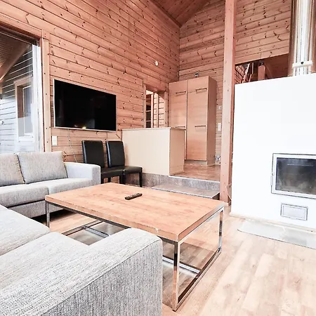Villa Lumikki 1&2 - 16 Hloe, Both Villas, Luoteis-himos Ski-inout Jamsa